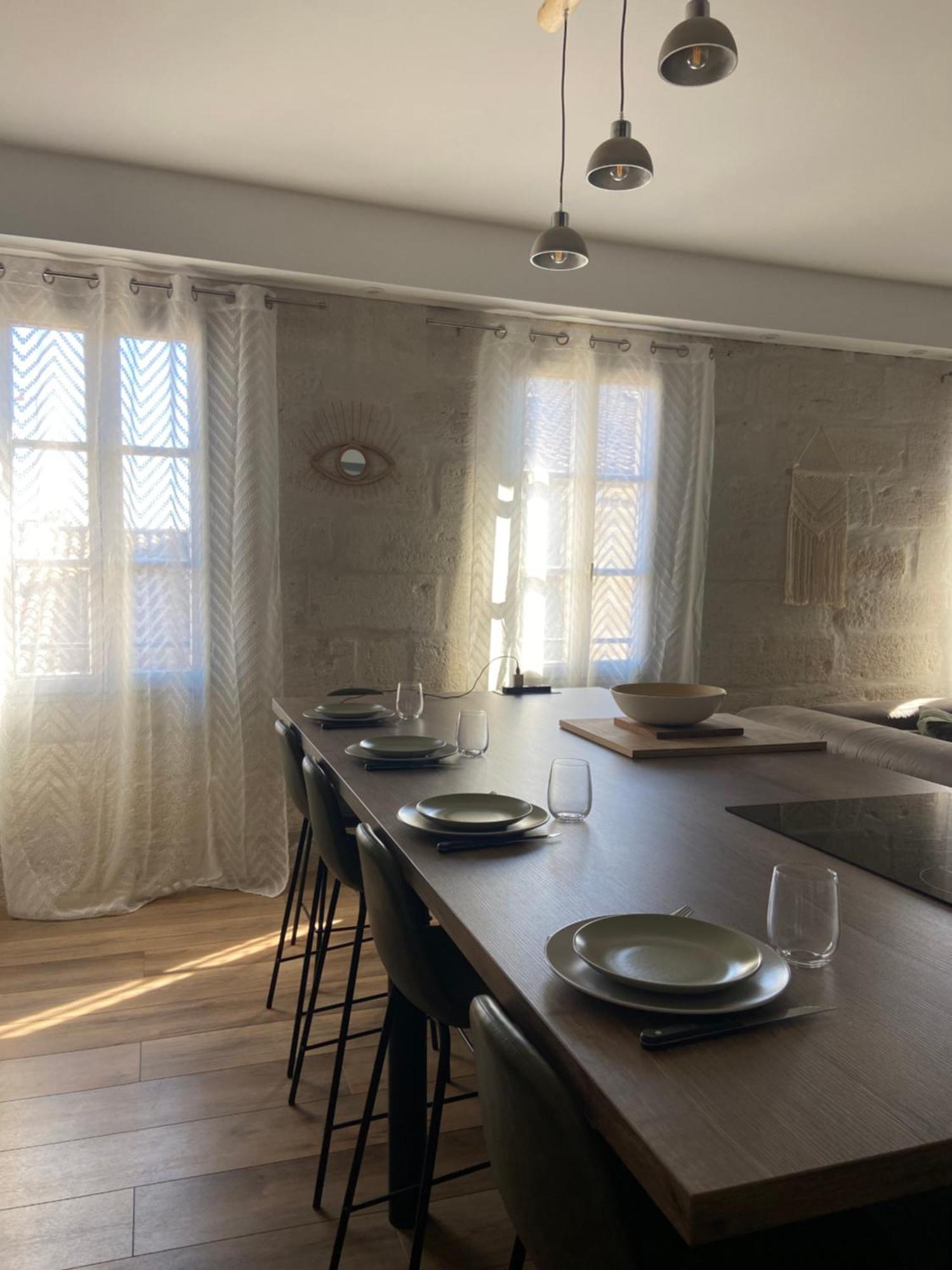 Loft Spacieux Au Coeur Des Remparts D'إج مورت المظهر الخارجي الصورة
