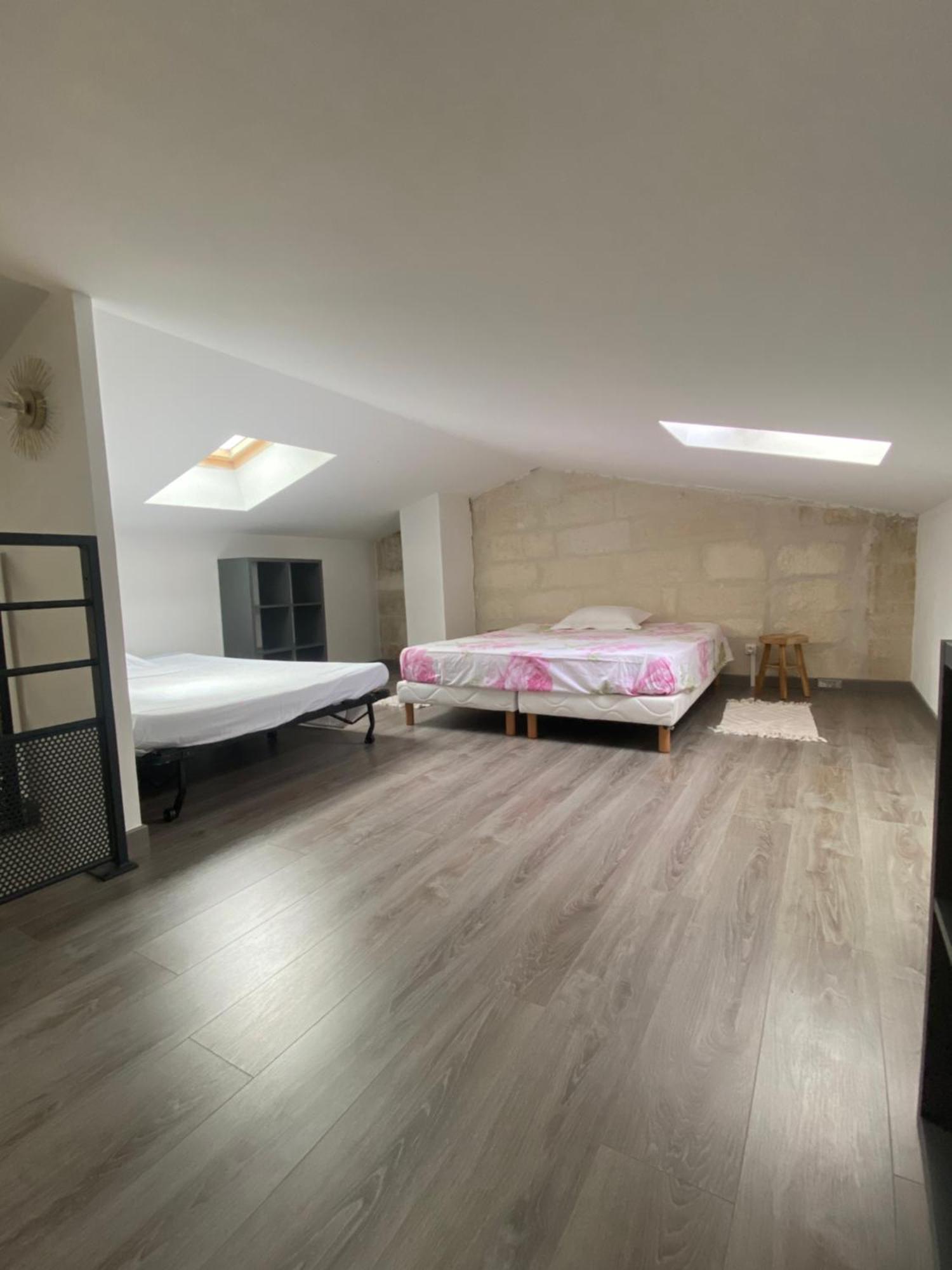 Loft Spacieux Au Coeur Des Remparts D'إج مورت المظهر الخارجي الصورة